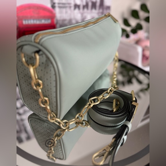 Handbags - Elegant Green Leather Shoulder Bag